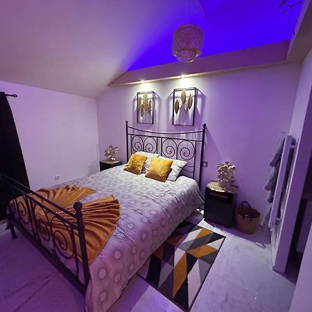 Spa Jacuzzi Moon White Vaudherland Ngoại thất bức ảnh
