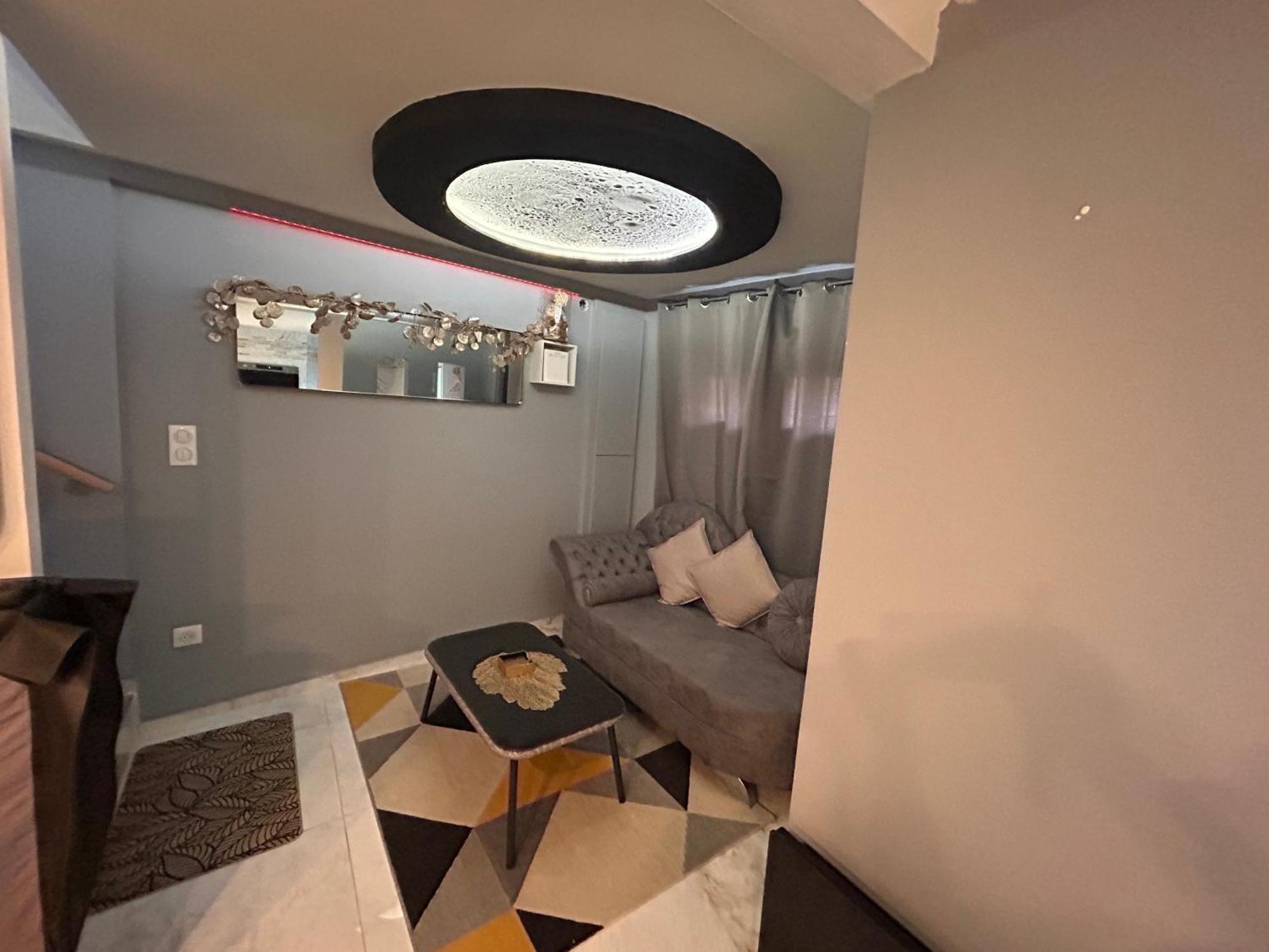 Spa Jacuzzi Moon White Vaudherland Ngoại thất bức ảnh